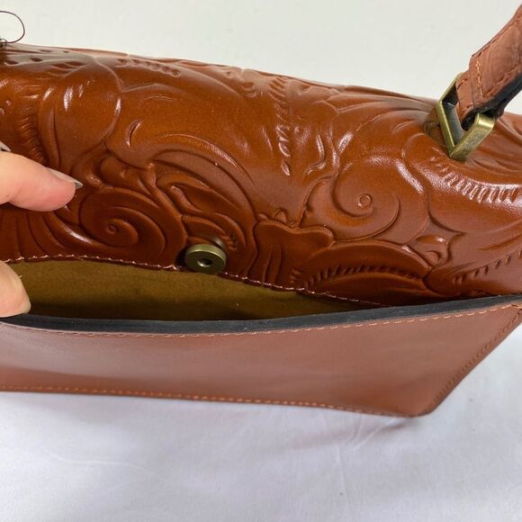 Patrica Nash NWT PORCILI top handle crossbody/ cognac color tooled Florance - Picture 8 of 8